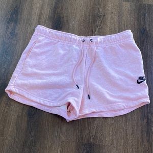 Nike shorts with pockets